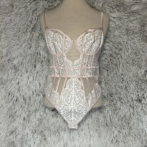 Bras N Things Pink White Open Lace Sexy Lingerie Coquette Seductive Wired 32D